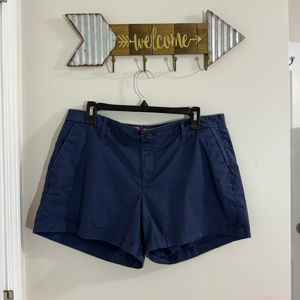 Old Navy Women's Dark Blue Chino Shorts Size 12 with 3.5” inseam